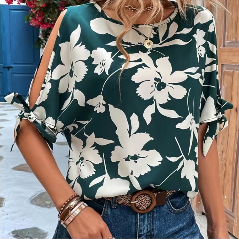 - Unbranded size XL floral blouse new without - Picture 2 of 3